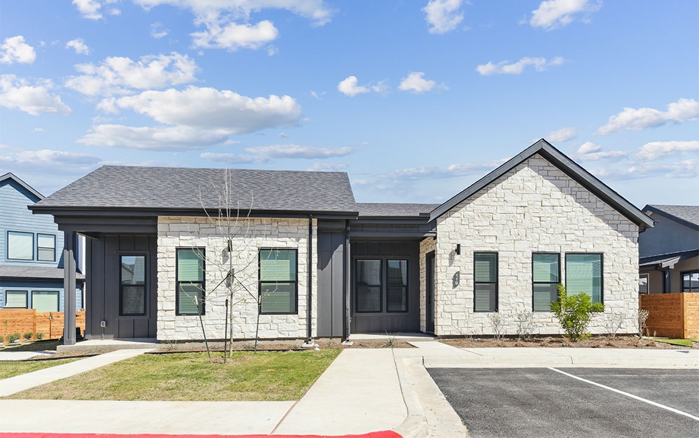 A1 - Duet - 1 bedroom floorplan layout with 1 bathroom and 714 square feet (Exterior, 2D)