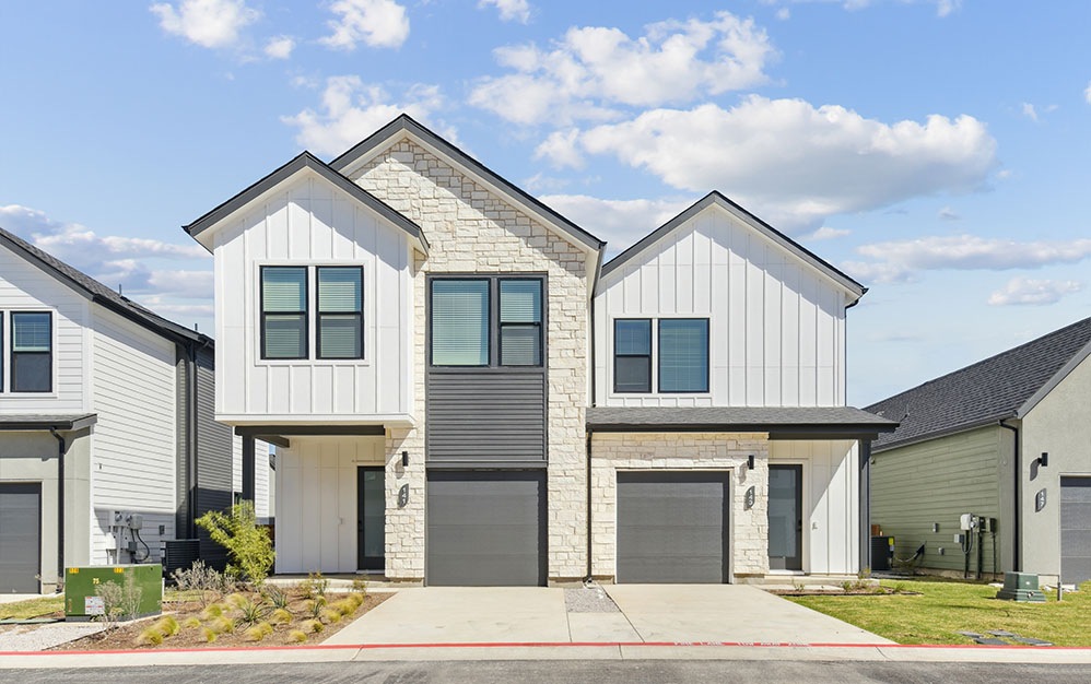 B4 - Townhome - 2 bedroom floorplan layout with 2.5 bathrooms and 1344 - 1364 square feet (Exterior, 2D)